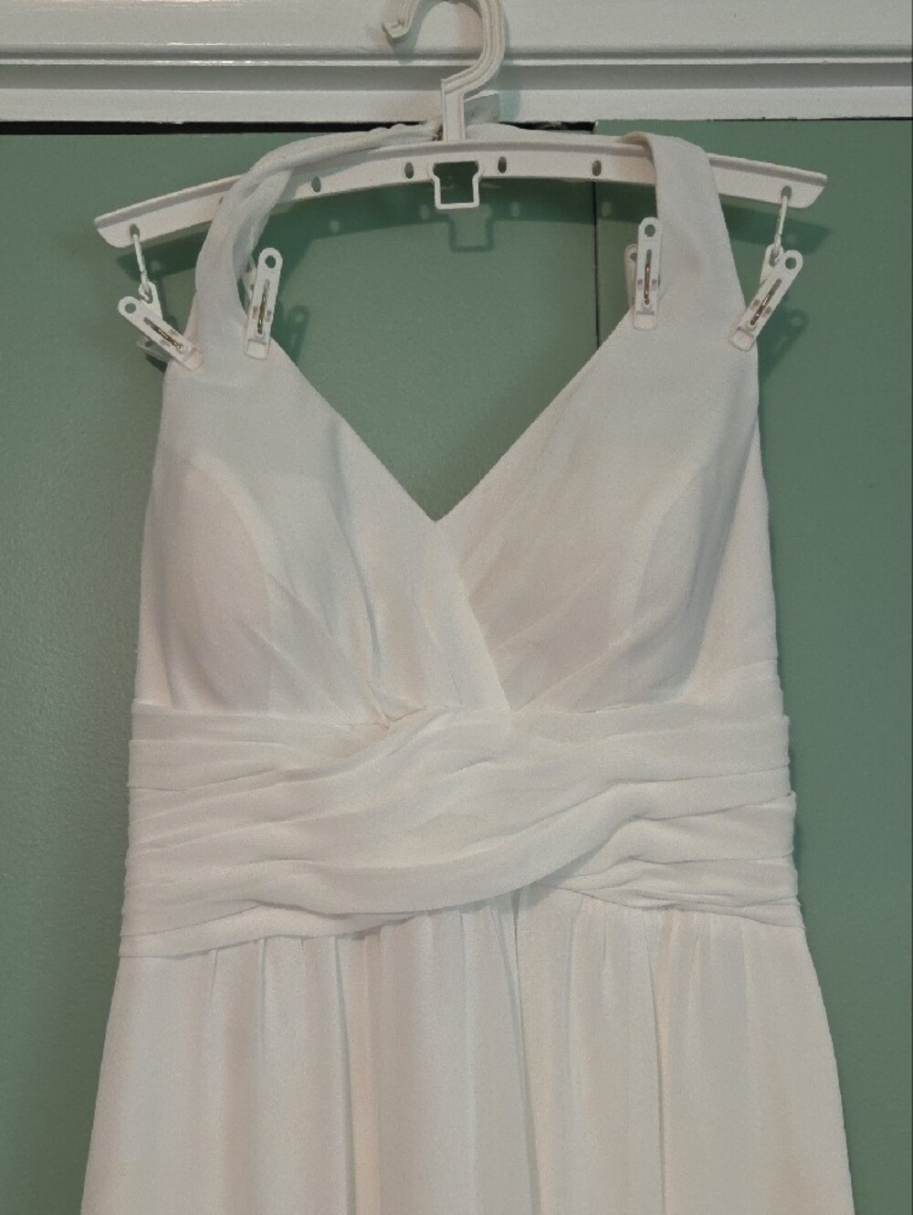 Db Studio White Sleeveless Halter Neck V-Neck Wedding Dress Maxi Size 14 - Picture 2 of 12
